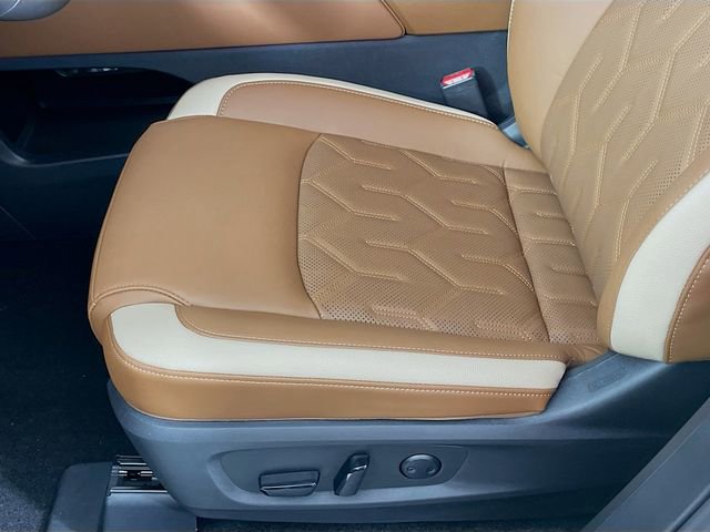 New 2026 Nissan Pathfinder Platinum image 18