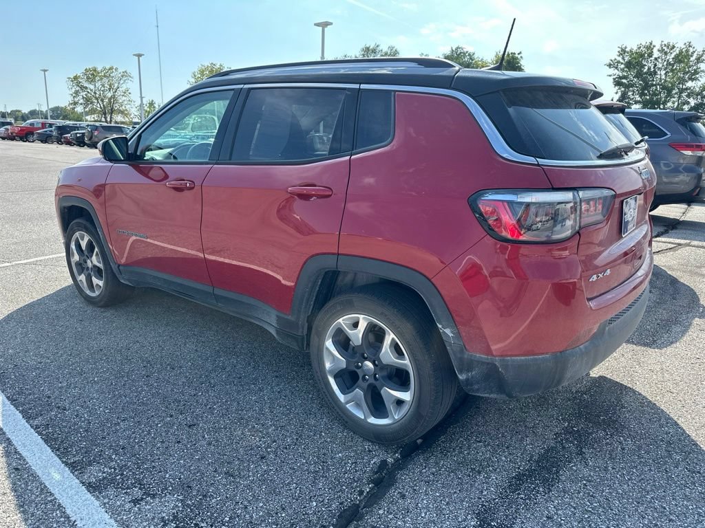 Used 2019 Jeep Compass Limited AWD/4WD image 3