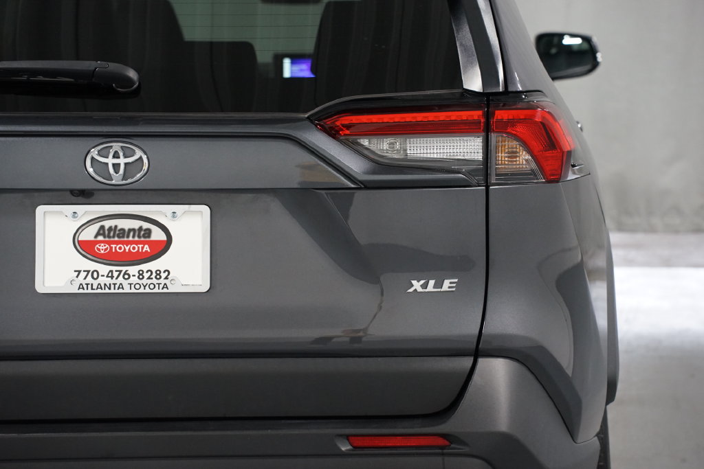 Certified 2025 Toyota RAV4 XLE FWD image 10