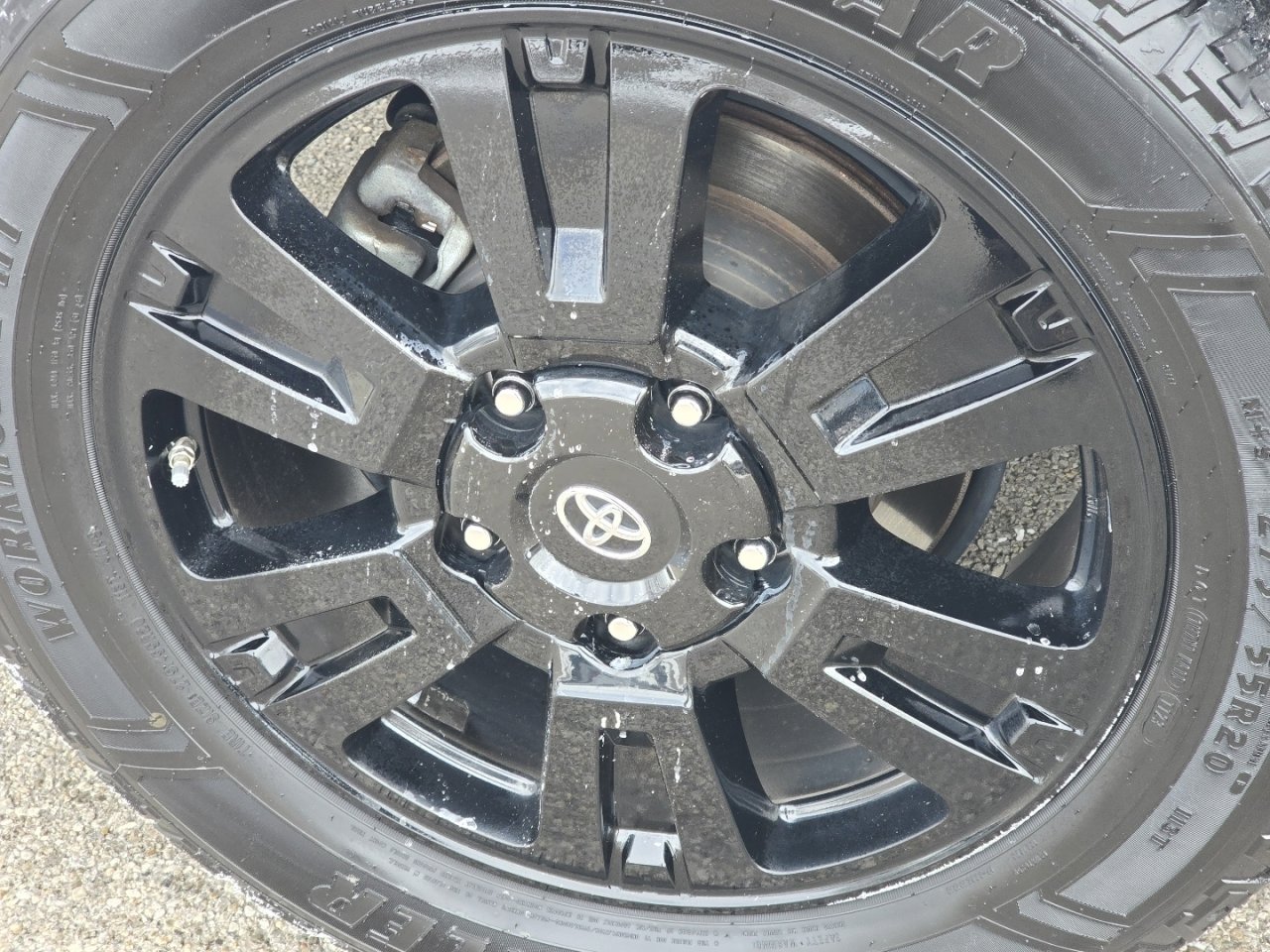 Used 2018 Toyota Sequoia TRD Sport image 10