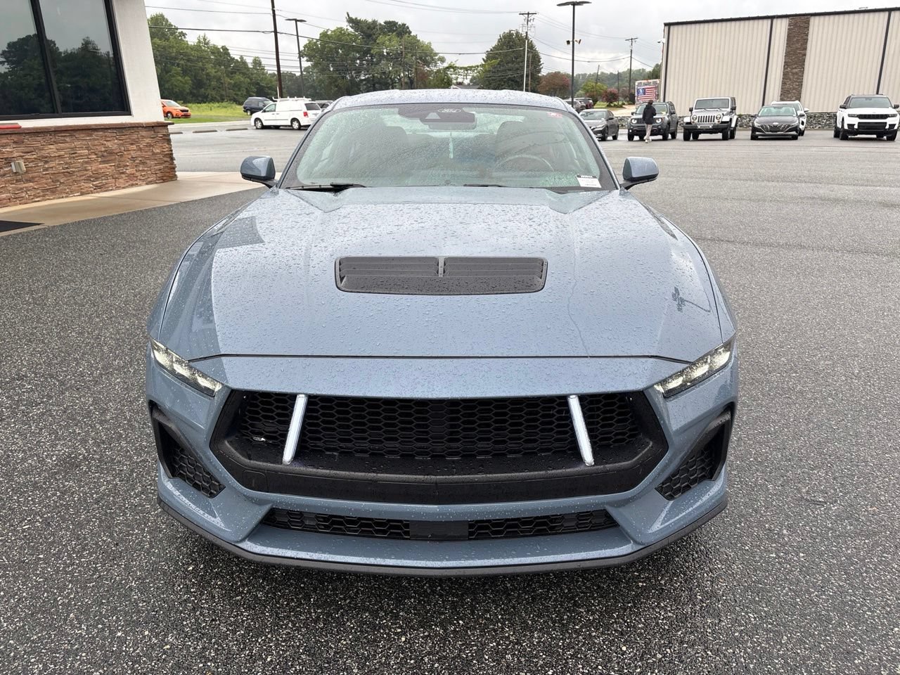 Used 2025 Ford Mustang GT RWD image 12