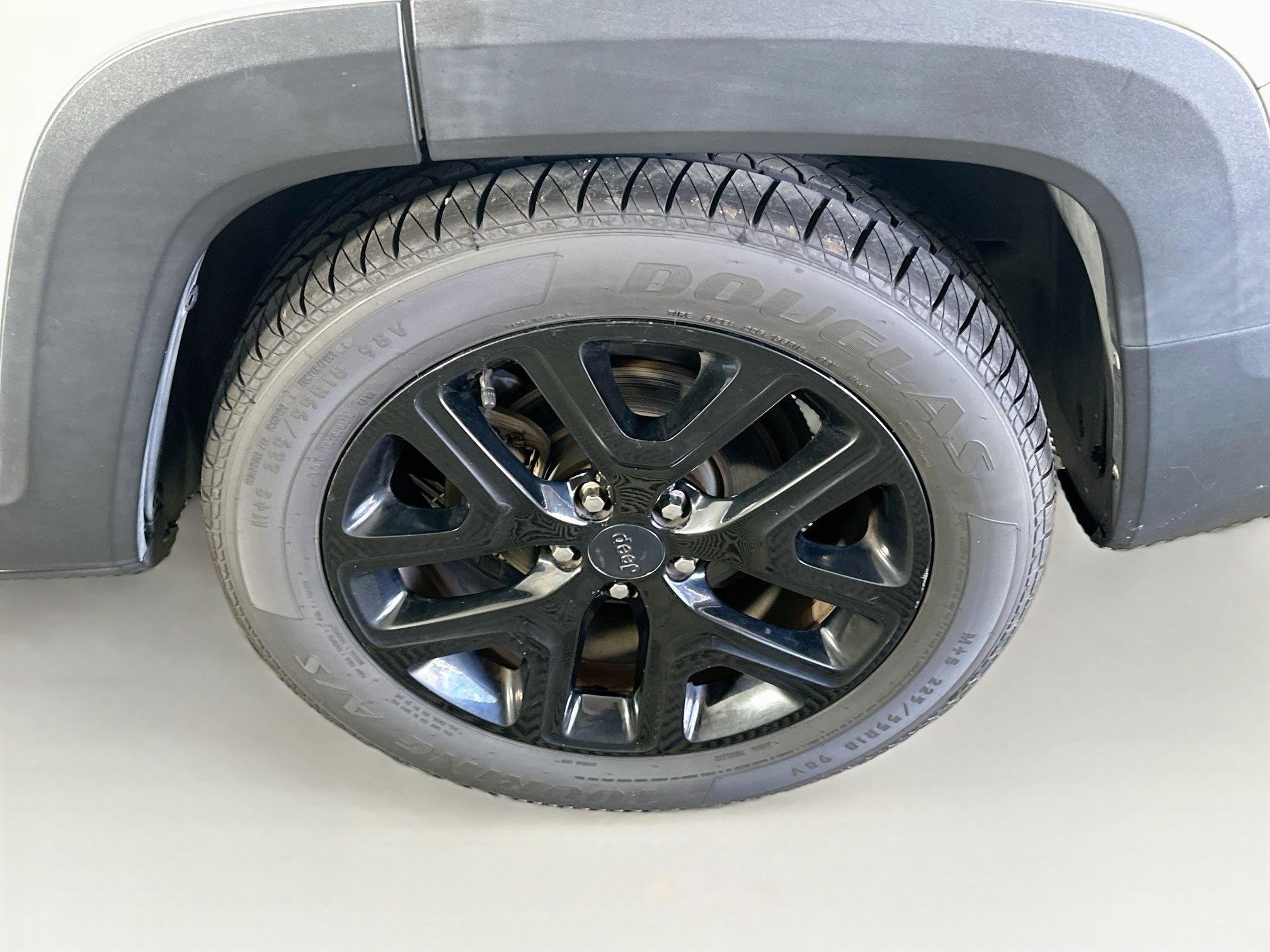 Used 2017 Jeep Renegade Altitude FWD image 11