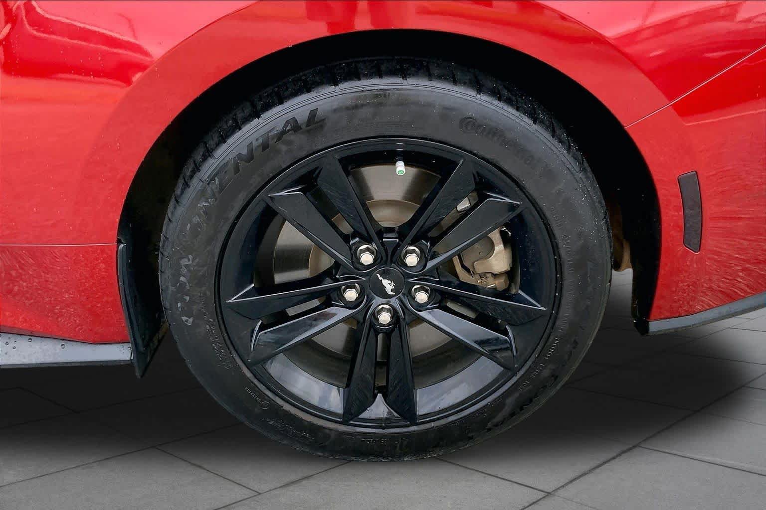Used 2024 Ford Mustang GT RWD image 10