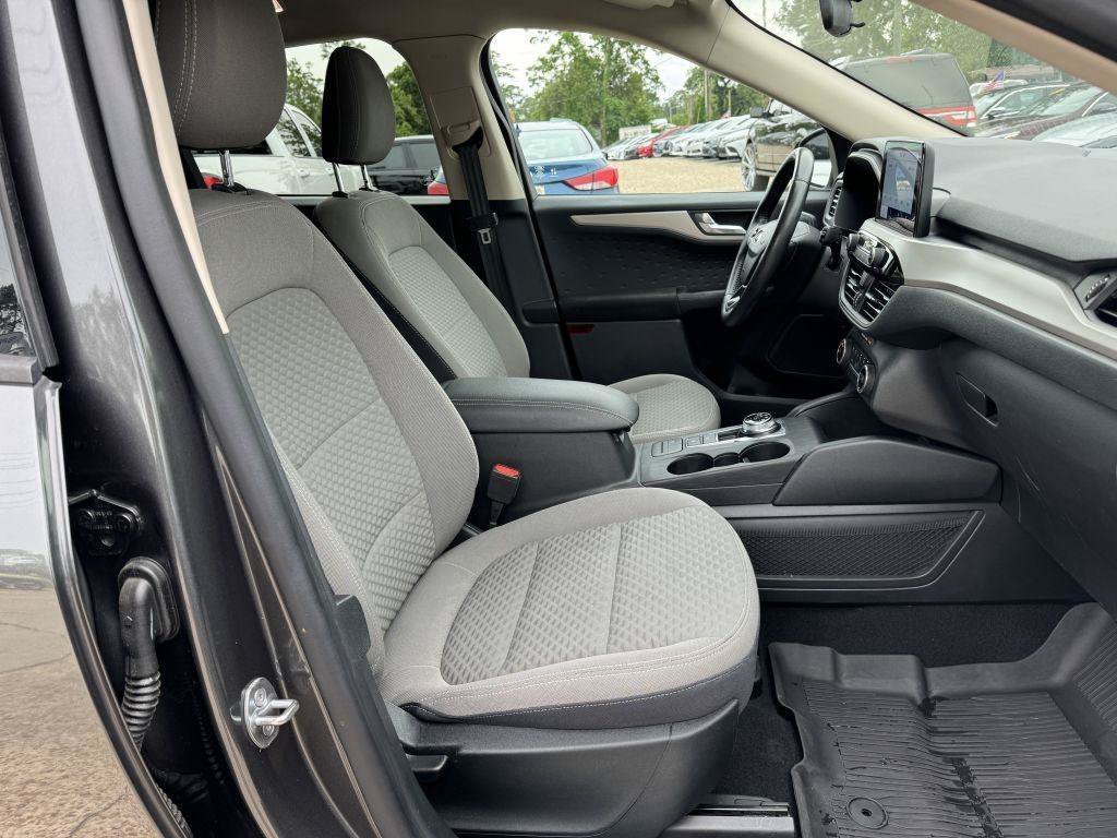 Used 2020 Ford Escape SE Sport AWD/4WD image 14
