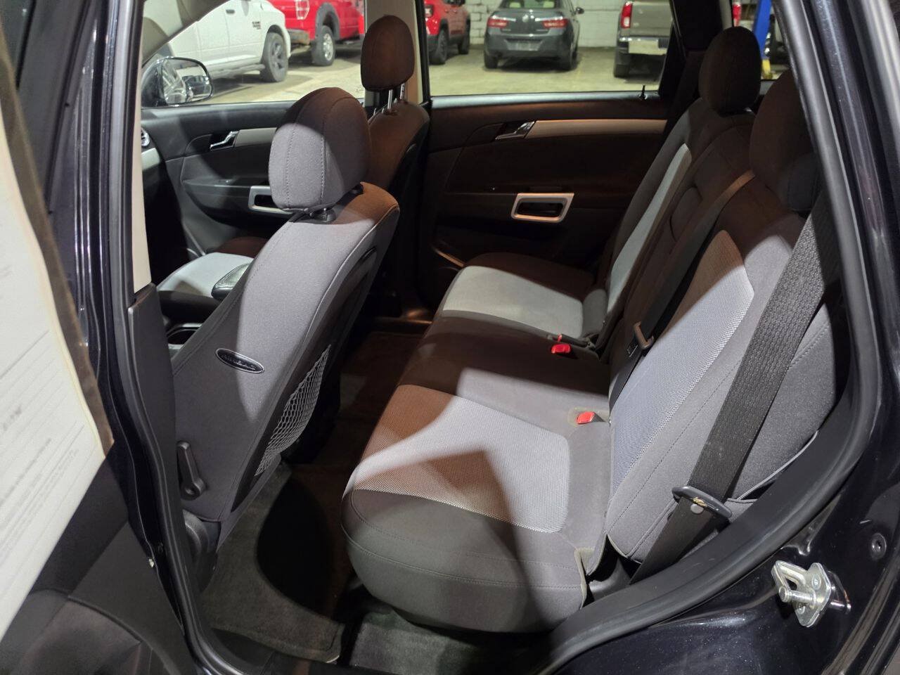 Used 2012 Chevrolet Captiva Sport LS FWD image 25