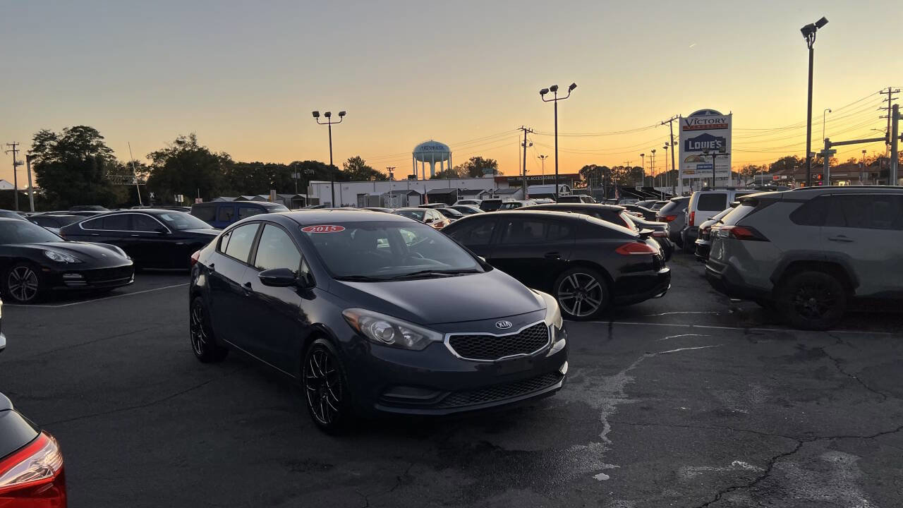 Used 2015 Kia Forte LX w/ Popular Package image 2