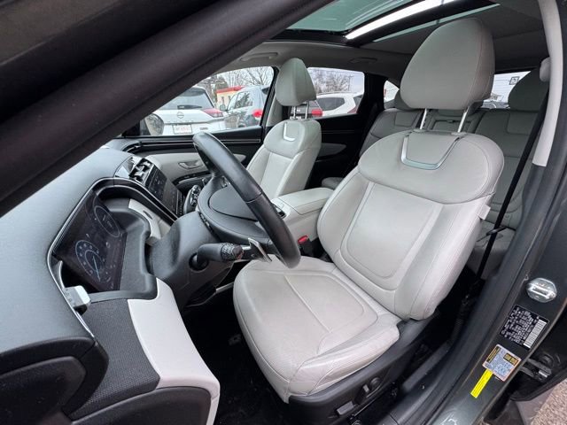 Used 2022 Hyundai Tucson Limited w/ Cargo Package image 9