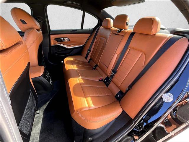 Used 2020 BMW 330i Sedan w/ Convenience Package image 28