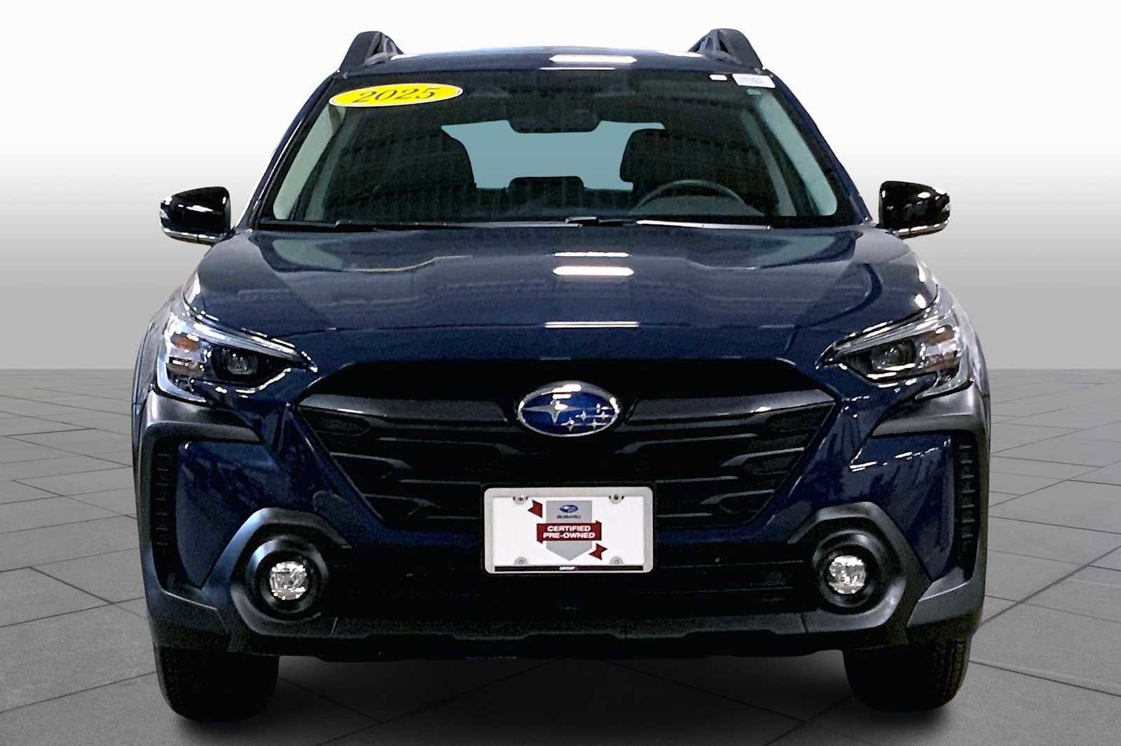 Certified 2025 Subaru Outback Premium image 3
