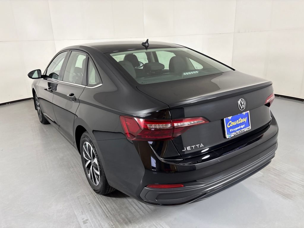Used 2024 Volkswagen Jetta S FWD image 7