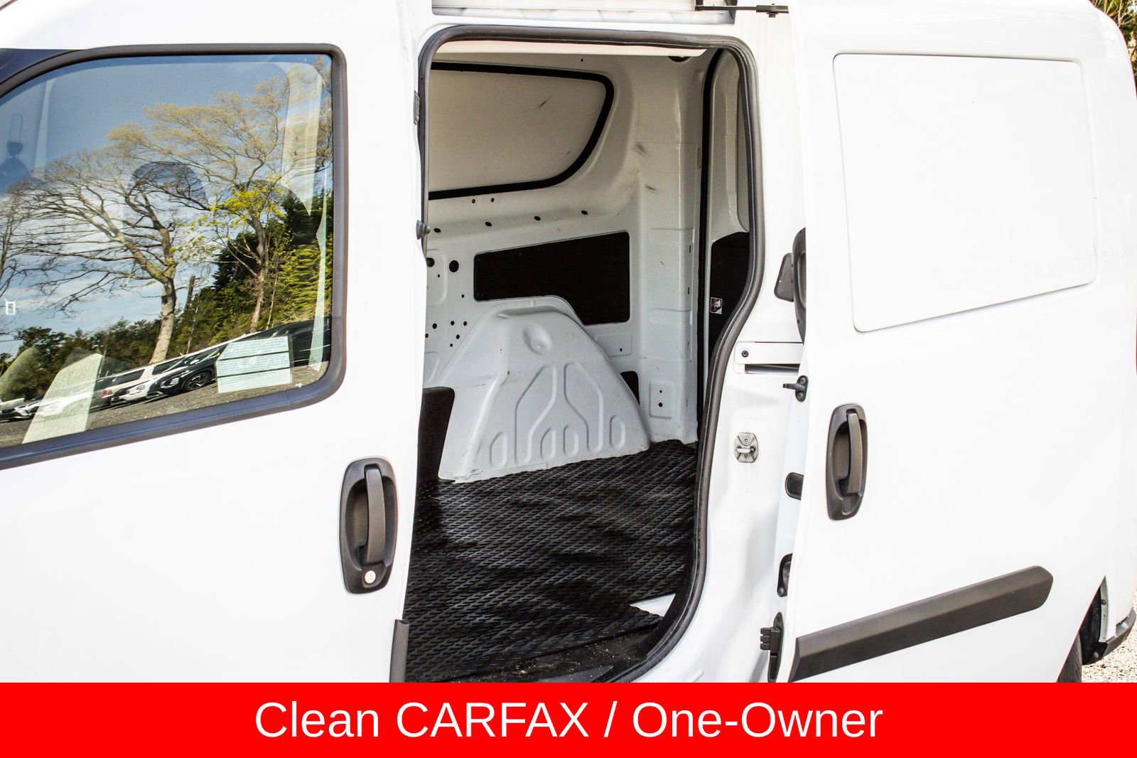 Used 2022 RAM ProMaster City Tradesman image 17