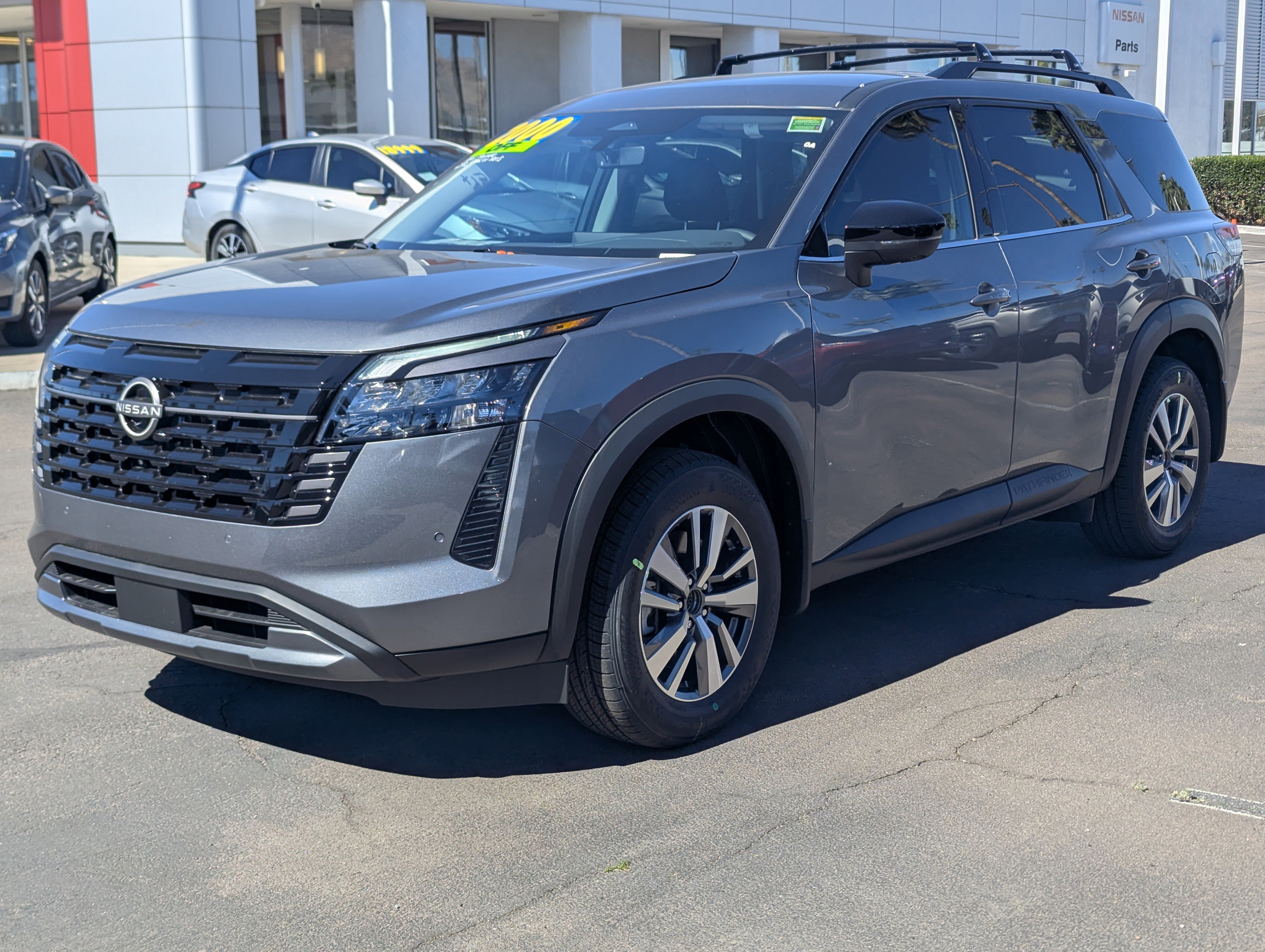 New 2026 Nissan Pathfinder SL image 5