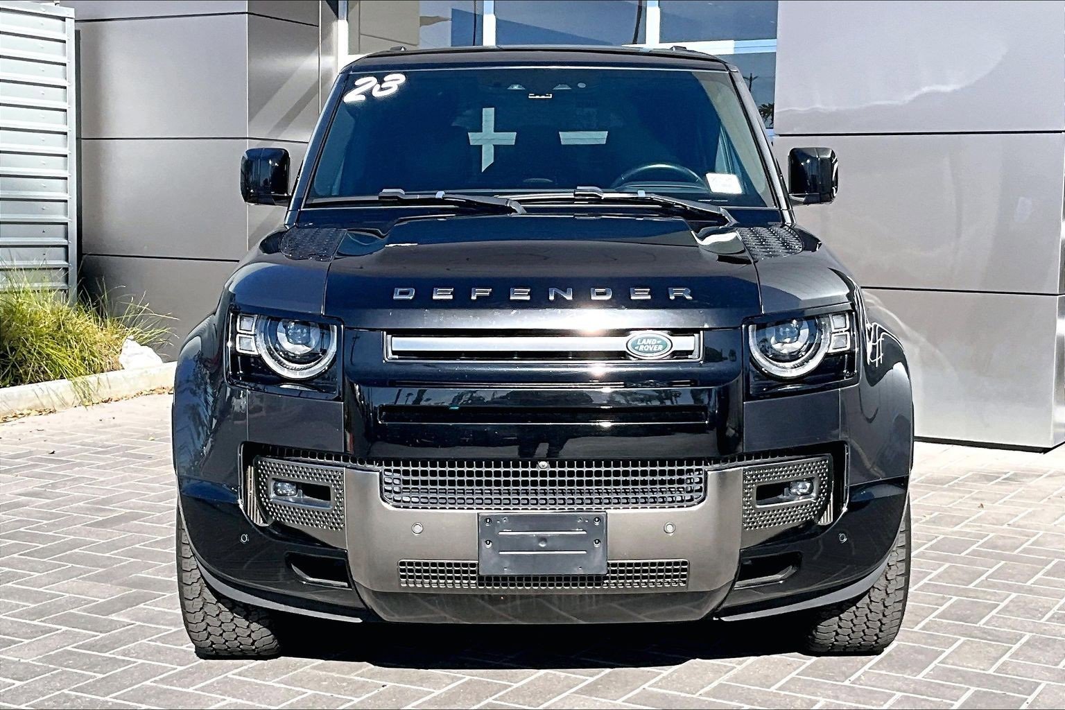 Used 2023 Land Rover Defender 130 X image 2