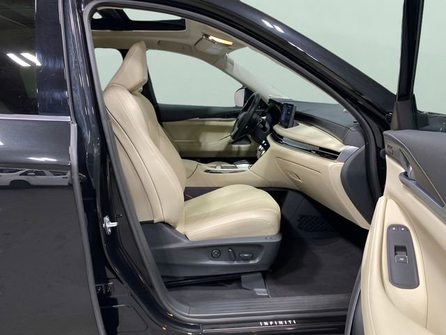 Used 2023 INFINITI QX60 Sensory w/ Vision Package AWD/4WD image 32