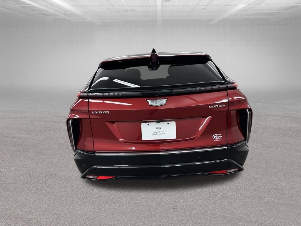 Certified 2025 Cadillac Lyriq Luxury w/ LPO, Floor Liner Package AWD/4WD image 9