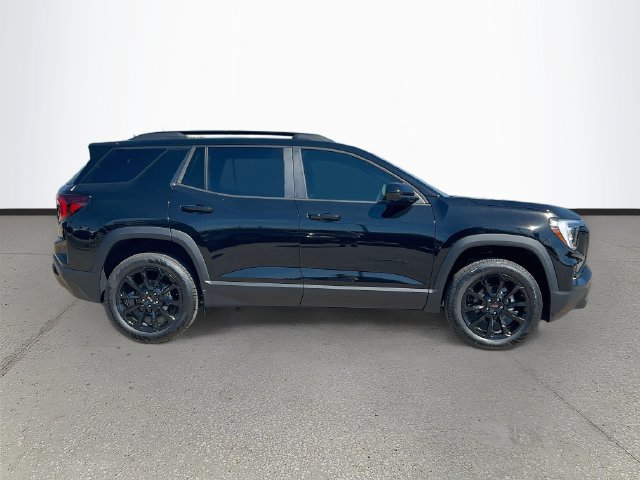 New 2027 GMC Terrain Elevation w/ Elevation Premium Package FWD image 3