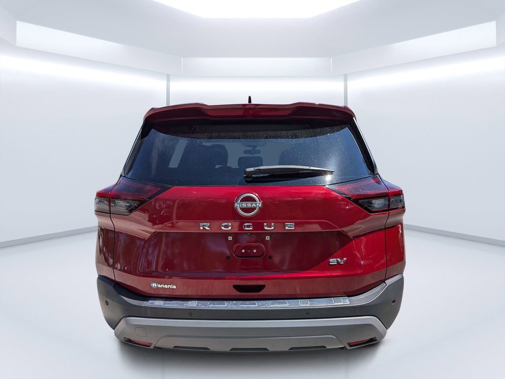 Used 2023 Nissan Rogue SV image 4