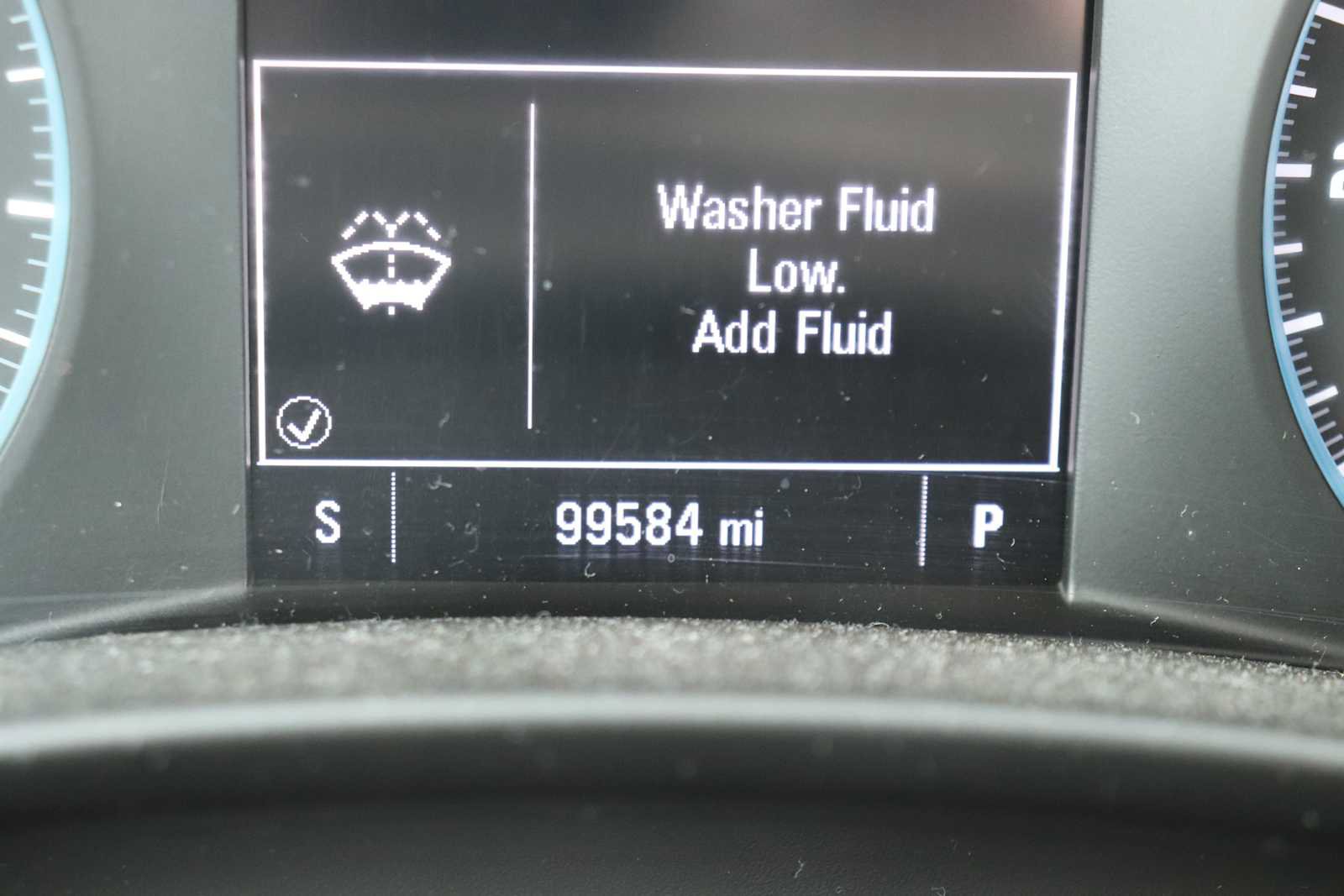 Used 2018 Chevrolet Equinox LT FWD image 11