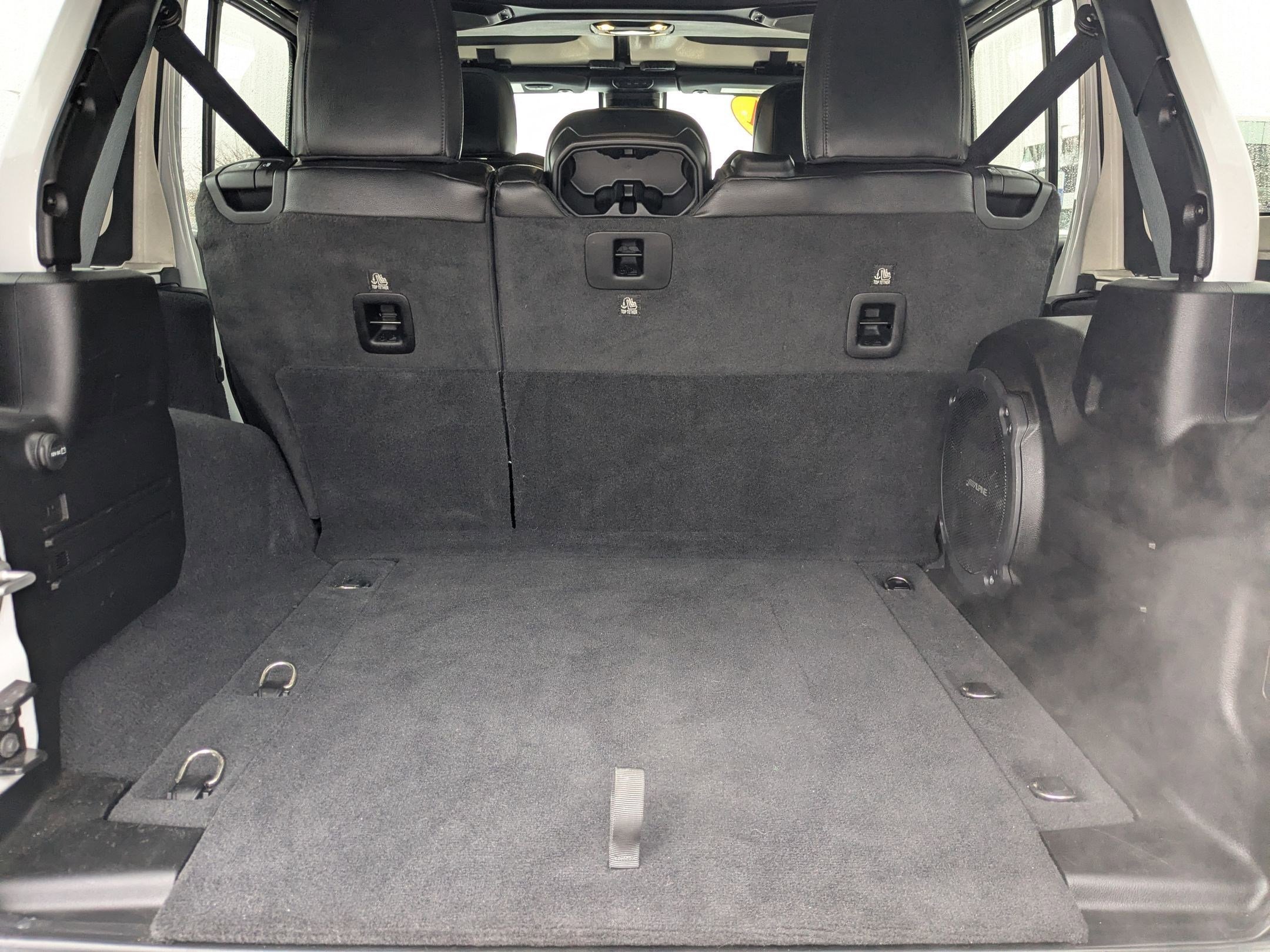 Used 2021 Jeep Wrangler Unlimited Rubicon w/ Uconnect 4C Nav & Sound Group image 19