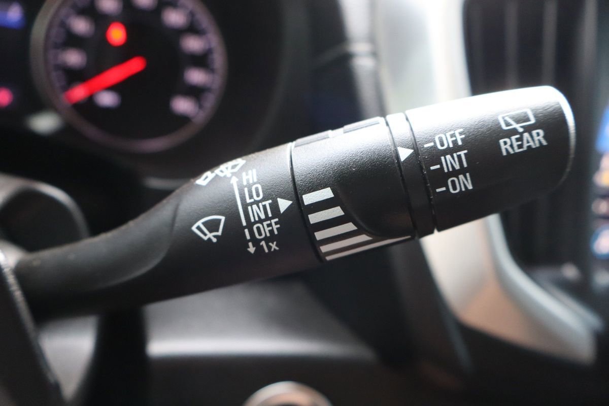 Used 2022 GMC Terrain SLT image 33
