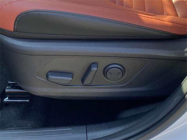 New 2026 Kia Sportage SX image 14