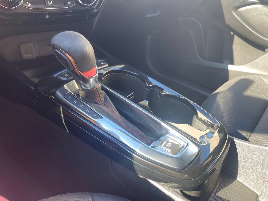 Used 2026 Chevrolet Trax RS w/ Sunroof Package FWD image 20