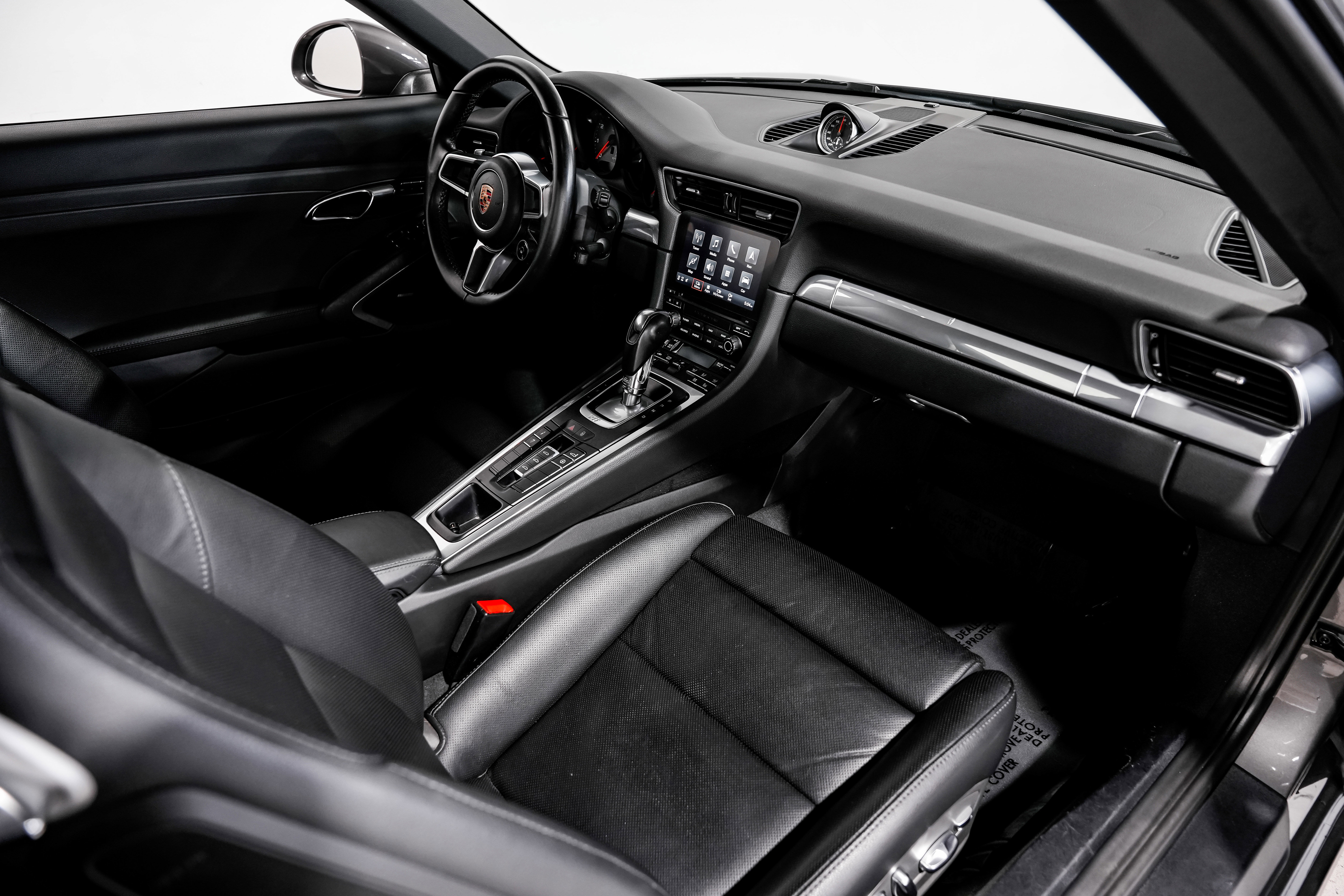 Used 2017 Porsche 911 Carrera S image 27