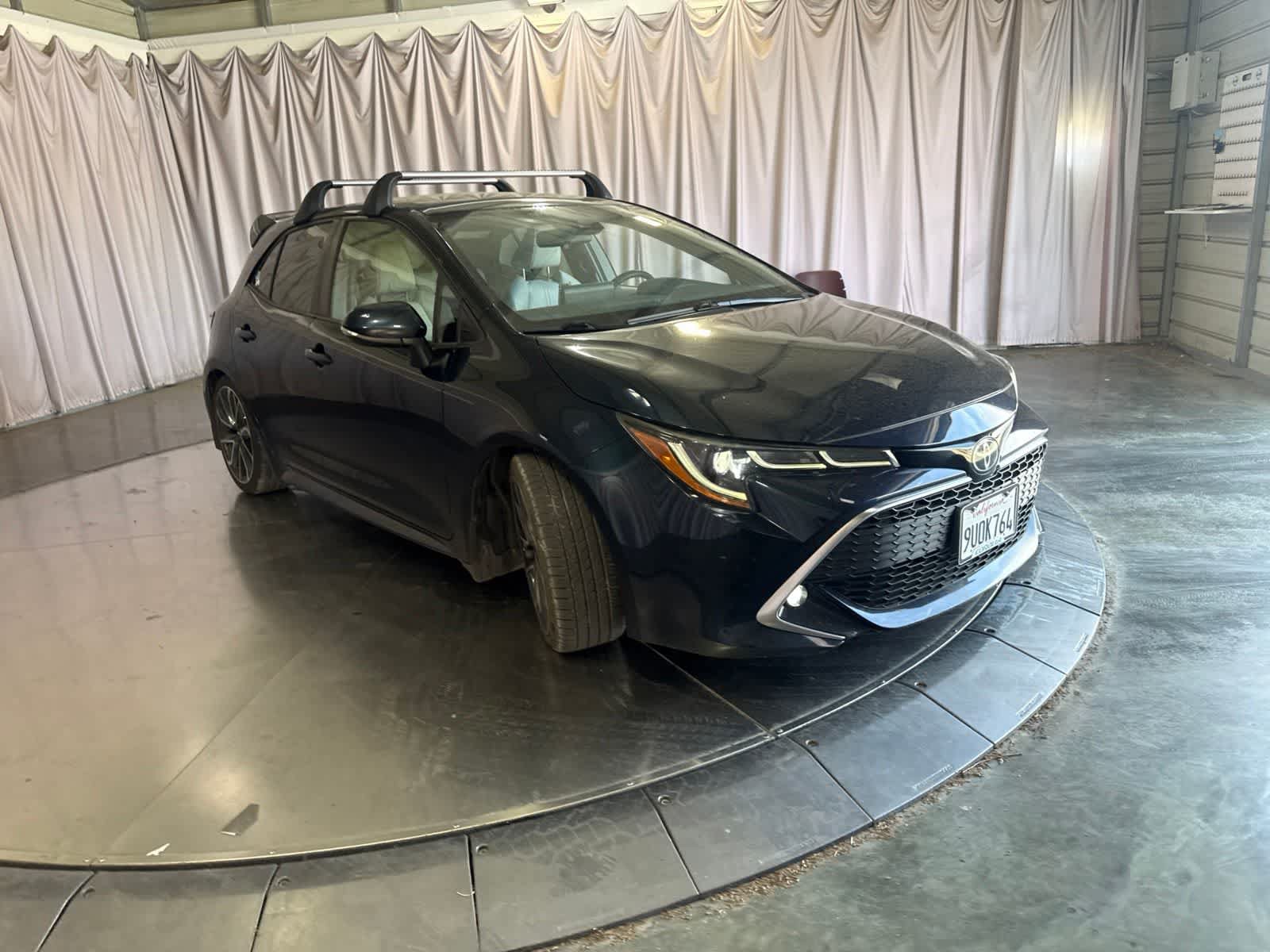 Used 2021 Toyota Corolla XSE FWD image 3