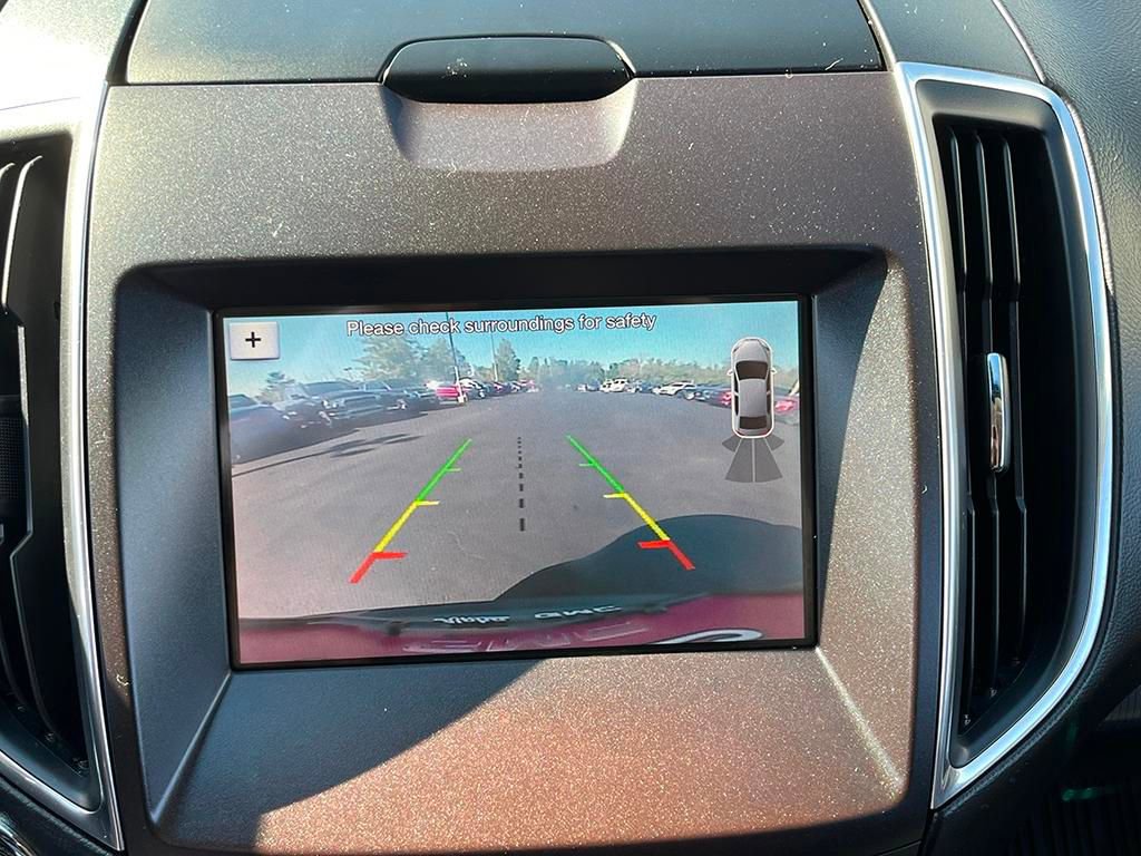 Used 2019 Ford Edge Titanium w/ Cold Weather Package image 22