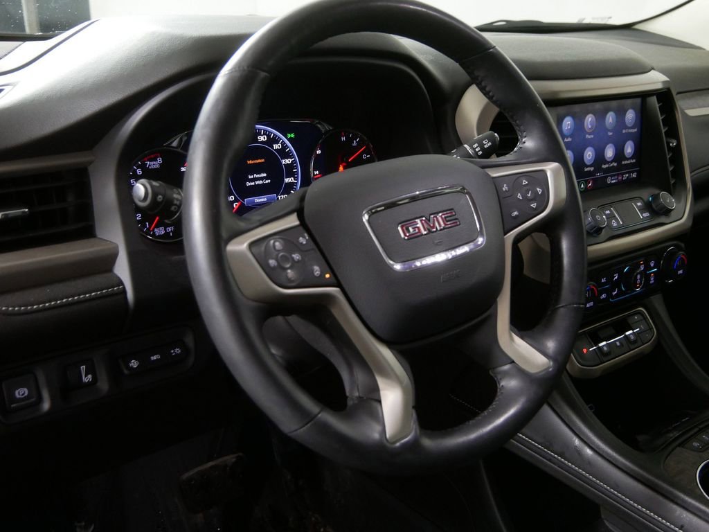 Used 2022 GMC Acadia Denali w/ Denali Ultimate Package image 12