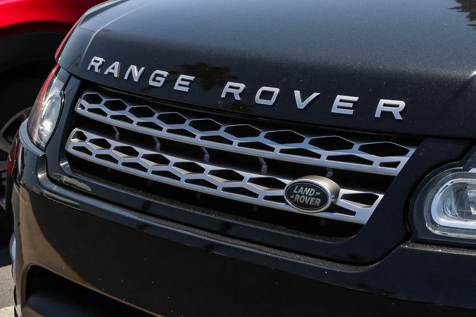 Used 2016 Land Rover Range Rover Sport HSE AWD/4WD image 3