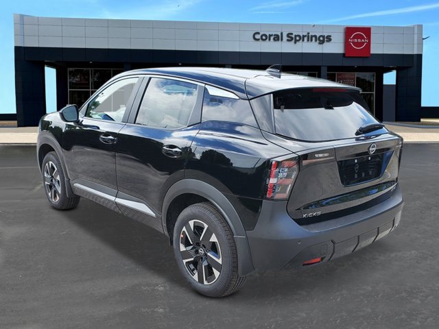 New 2025 Nissan Kicks SV image 3