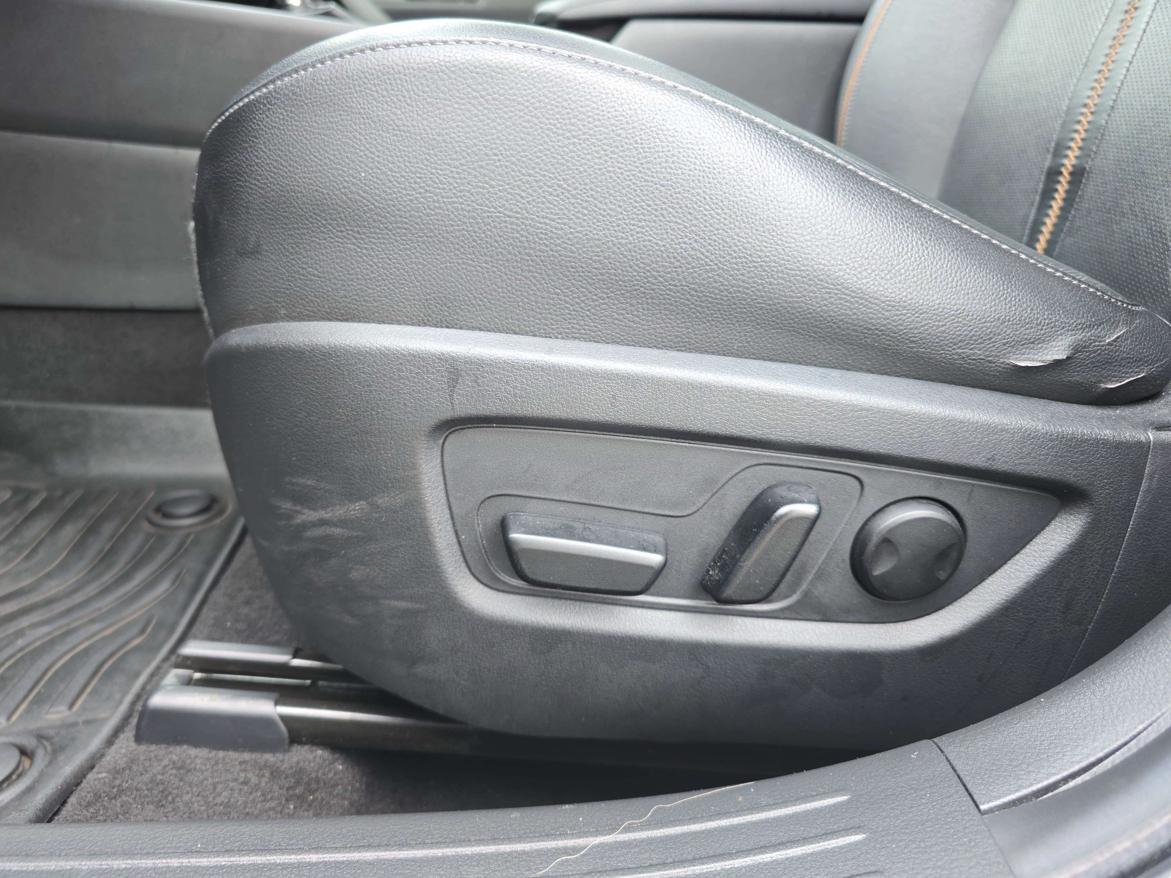 Used 2023 MAZDA CX-50 AWD 2.5 S w/ Cargo Package image 28