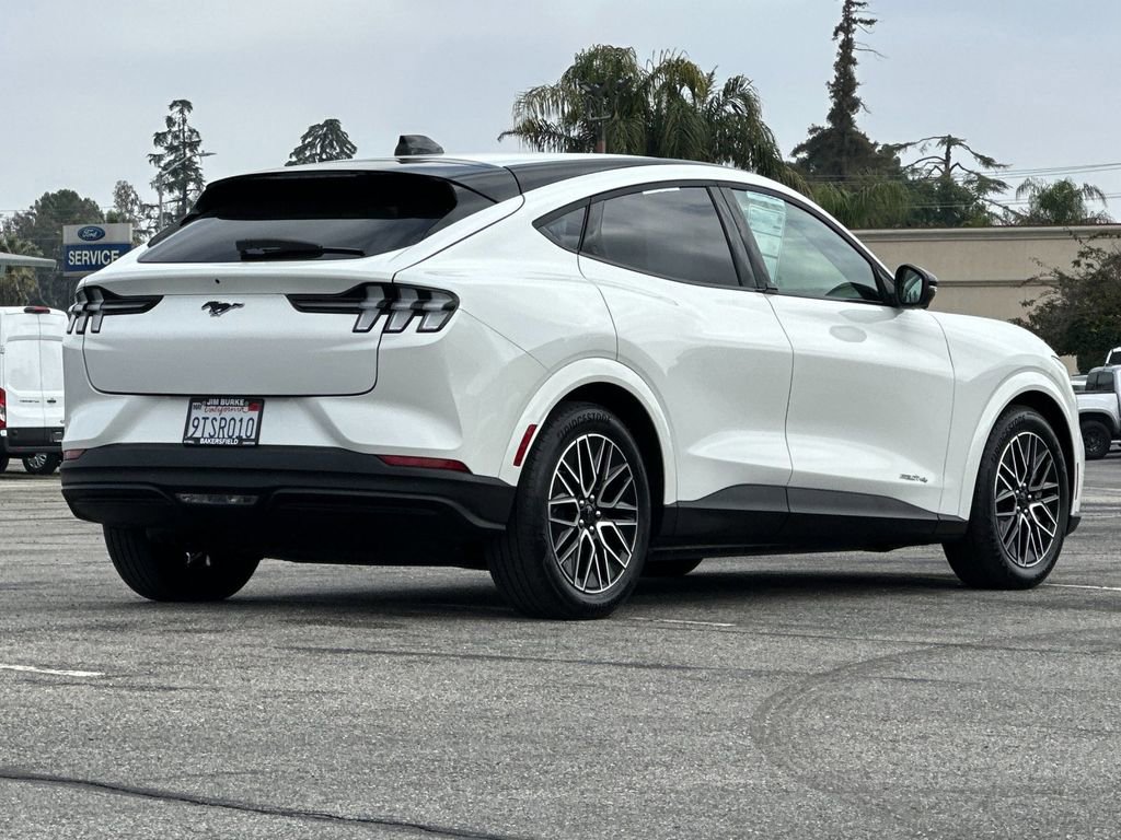 Certified 2025 Ford Mustang Mach-E Premium image 3