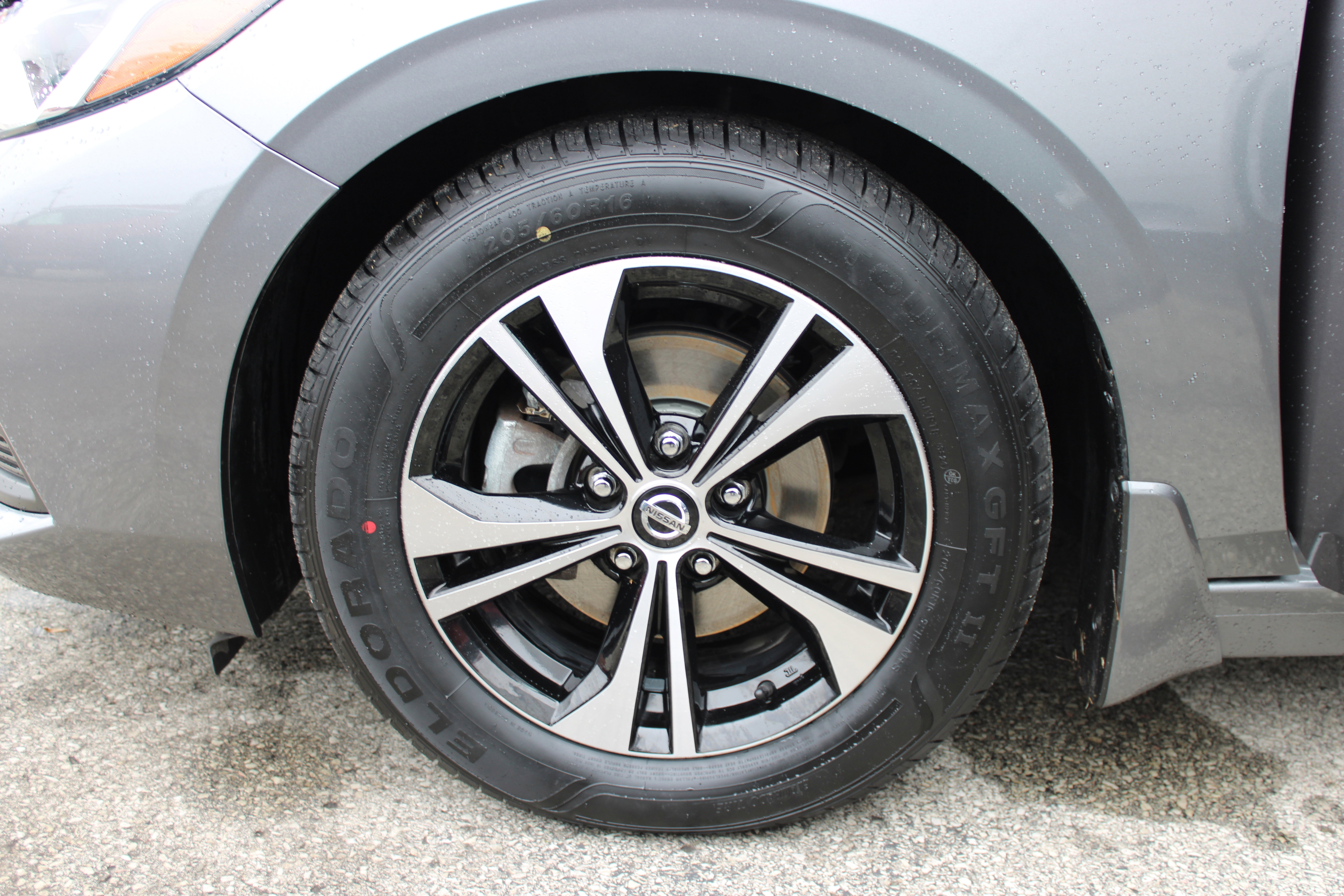 Certified 2022 Nissan Sentra SV image 28