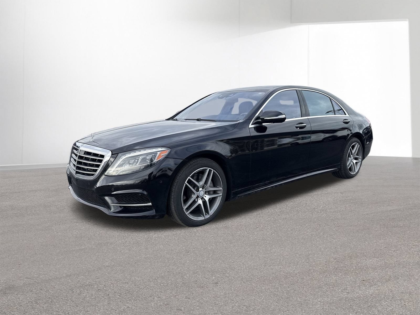 Used 2014 Mercedes-Benz S 550 Sedan image 4