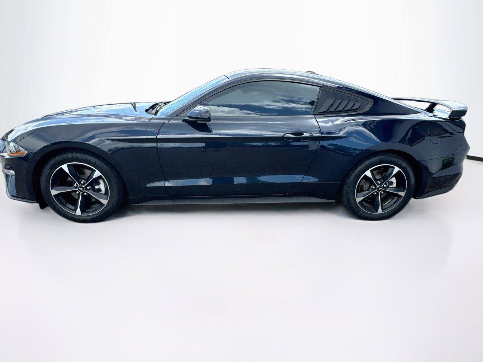 Used 2021 Ford Mustang Coupe RWD image 2