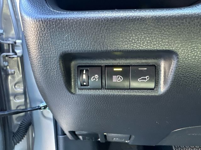 Certified 2023 Toyota RAV4 XLE FWD image 35