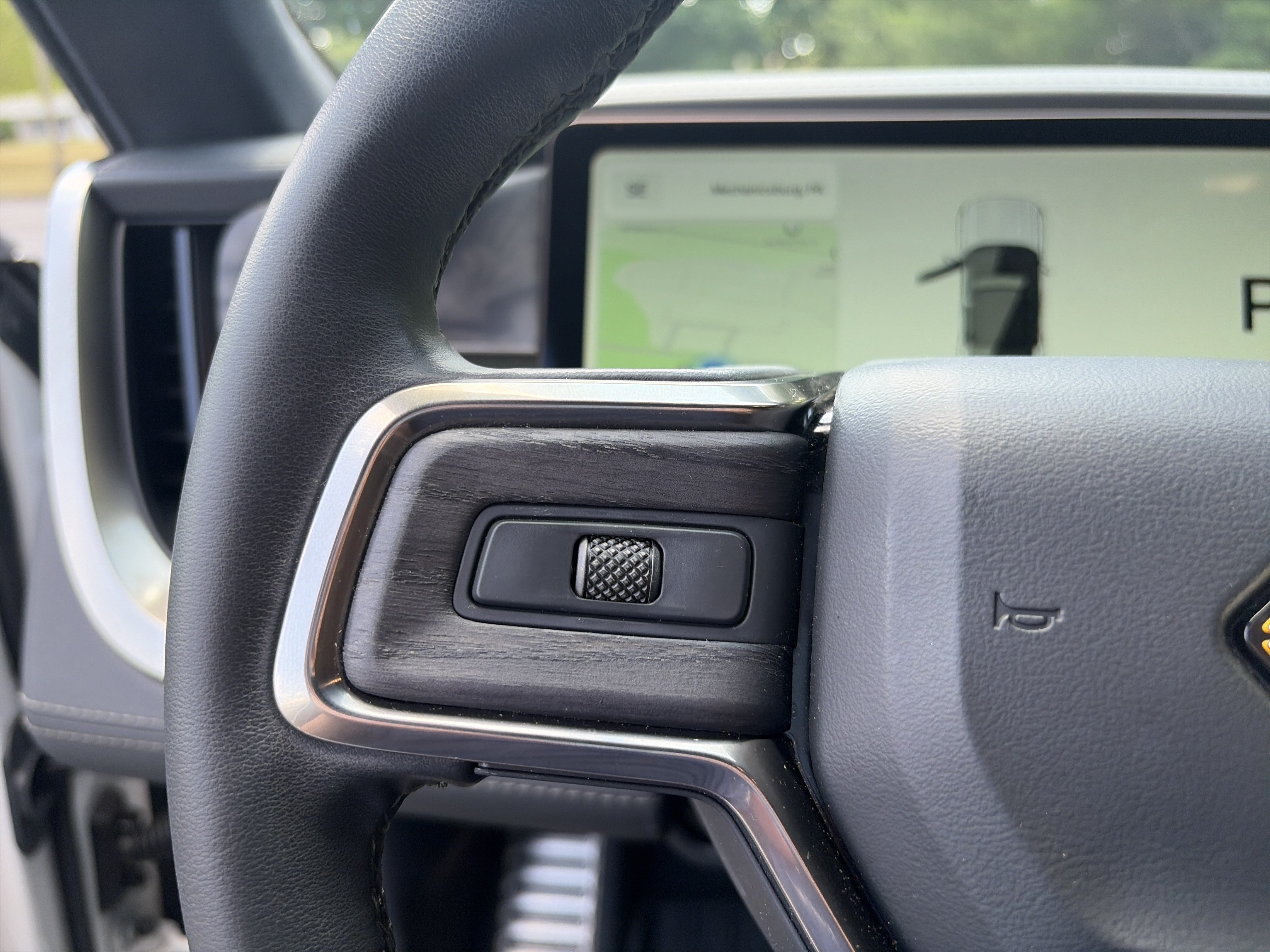 Used 2022 Rivian R1S Launch Edition AWD/4WD image 58
