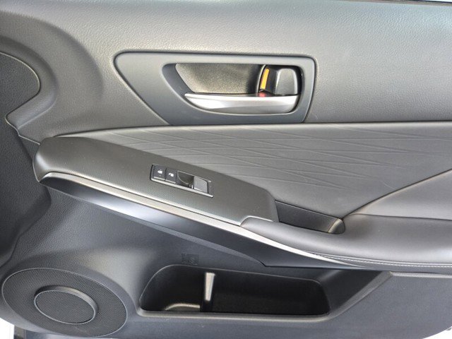 Certified 2022 Lexus IS 350 F Sport image 26