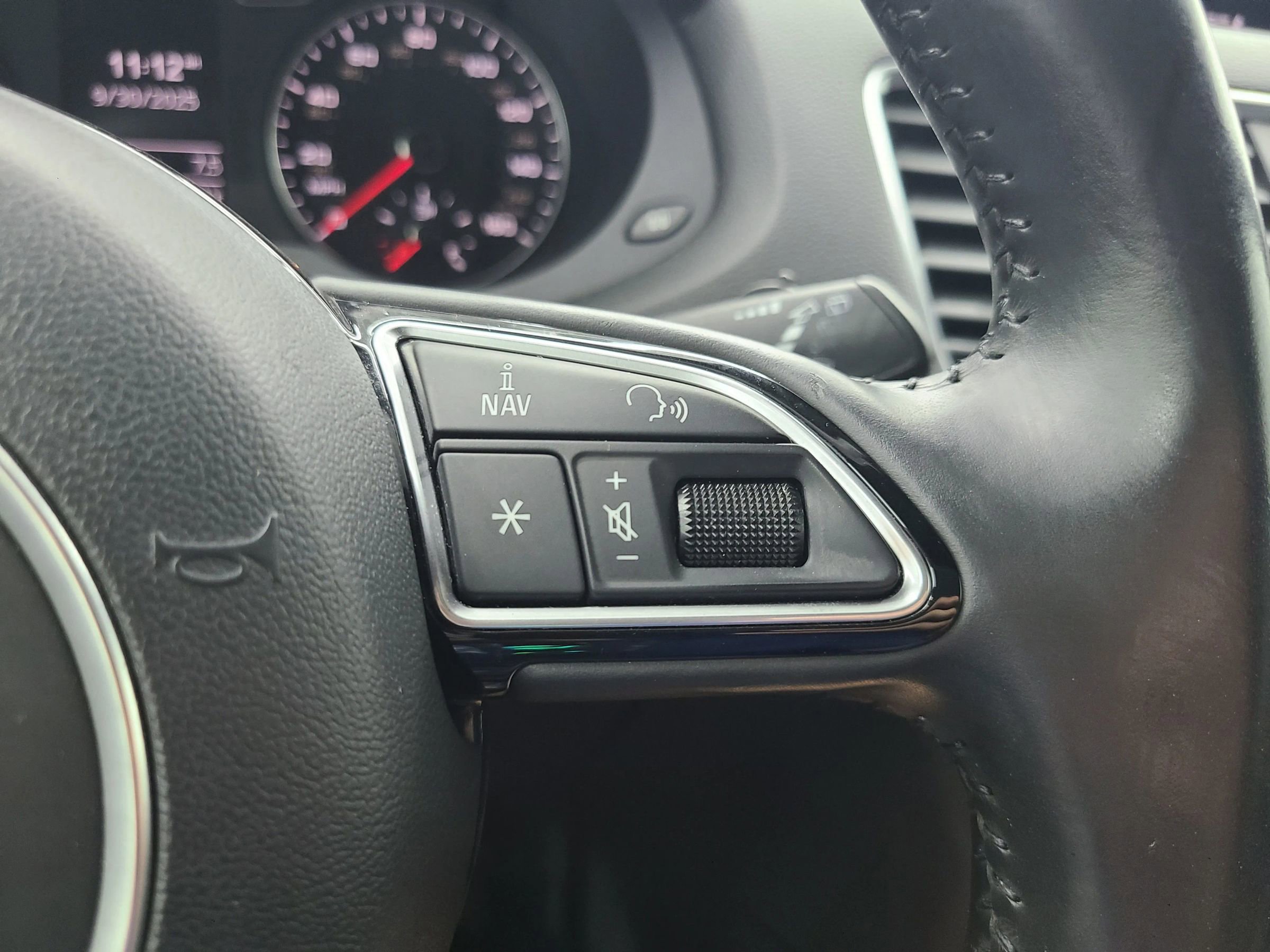 Used 2017 Audi Q3 2.0T Premium image 33