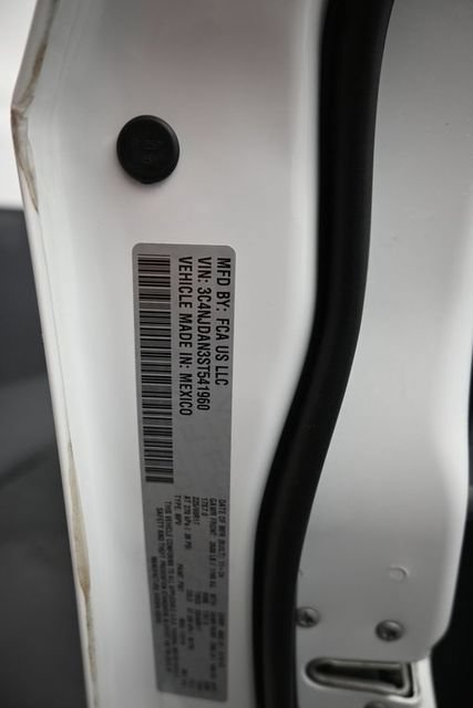 Used 2025 Jeep Compass Sport AWD/4WD image 9