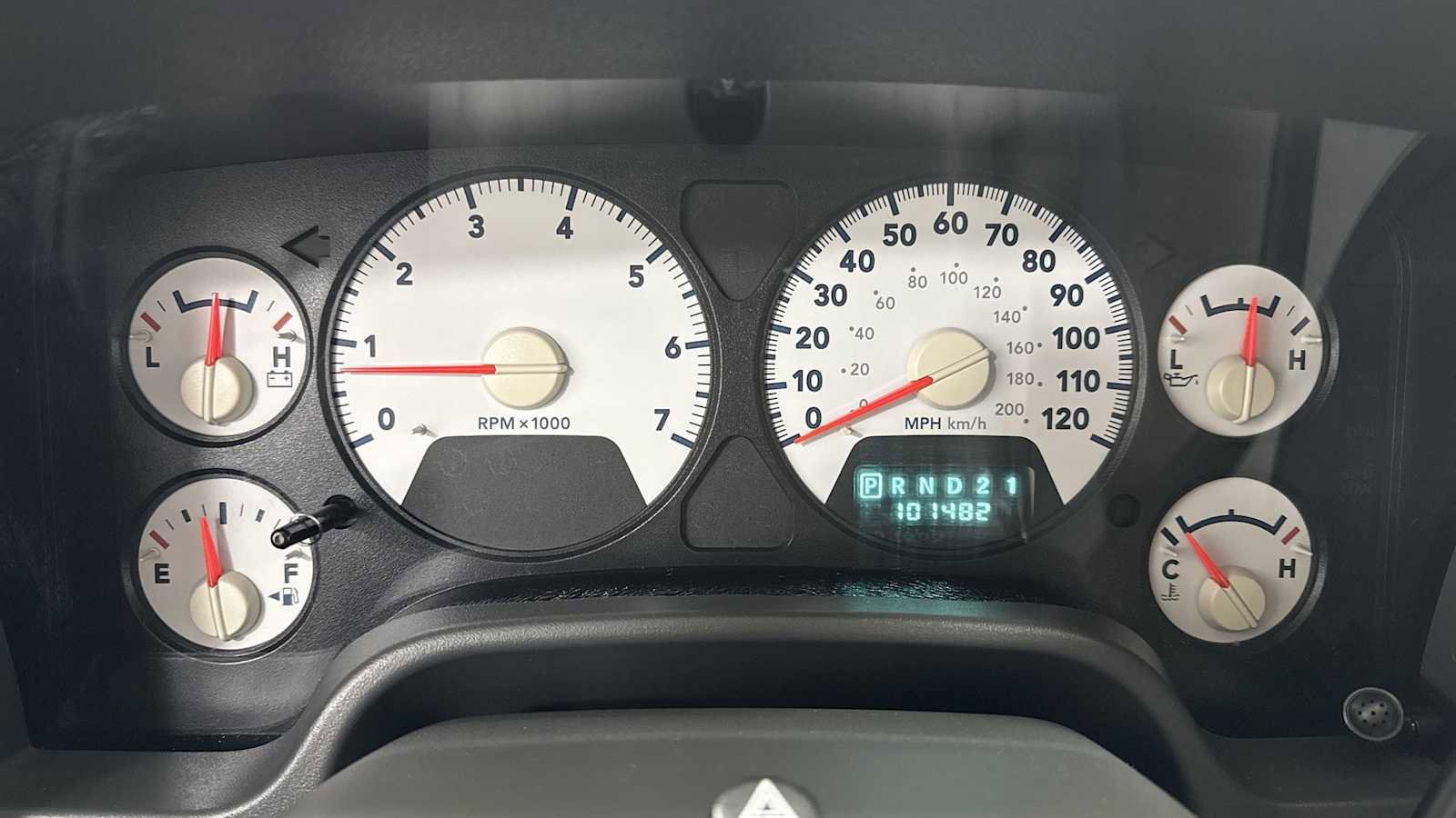 Used 2006 Dodge Ram 1500 Truck SLT image 17