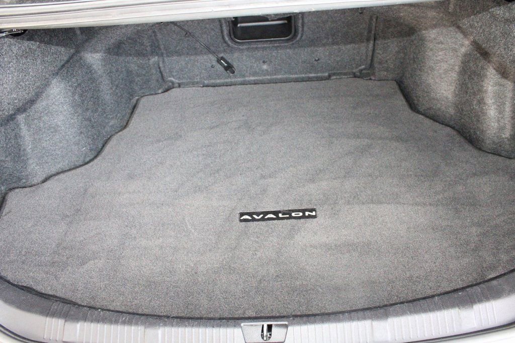 Used 2017 Toyota Avalon XLE image 55