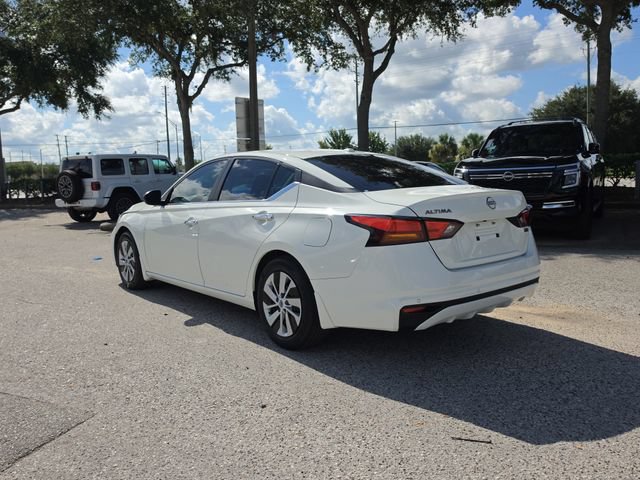 Certified 2025 Nissan Altima 2.5 S FWD image 6