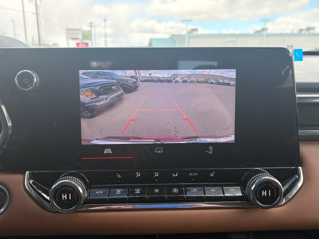 Used 2024 GMC Canyon AT4 AWD/4WD image 23