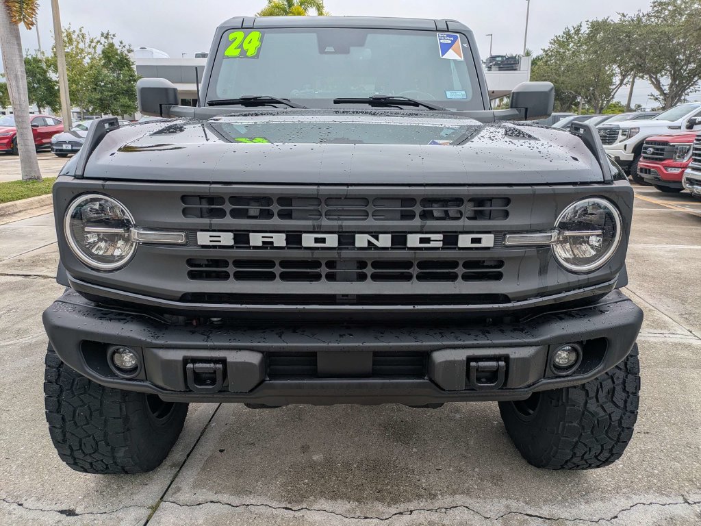 Used 2024 Ford Bronco Black Diamond AWD/4WD image 8