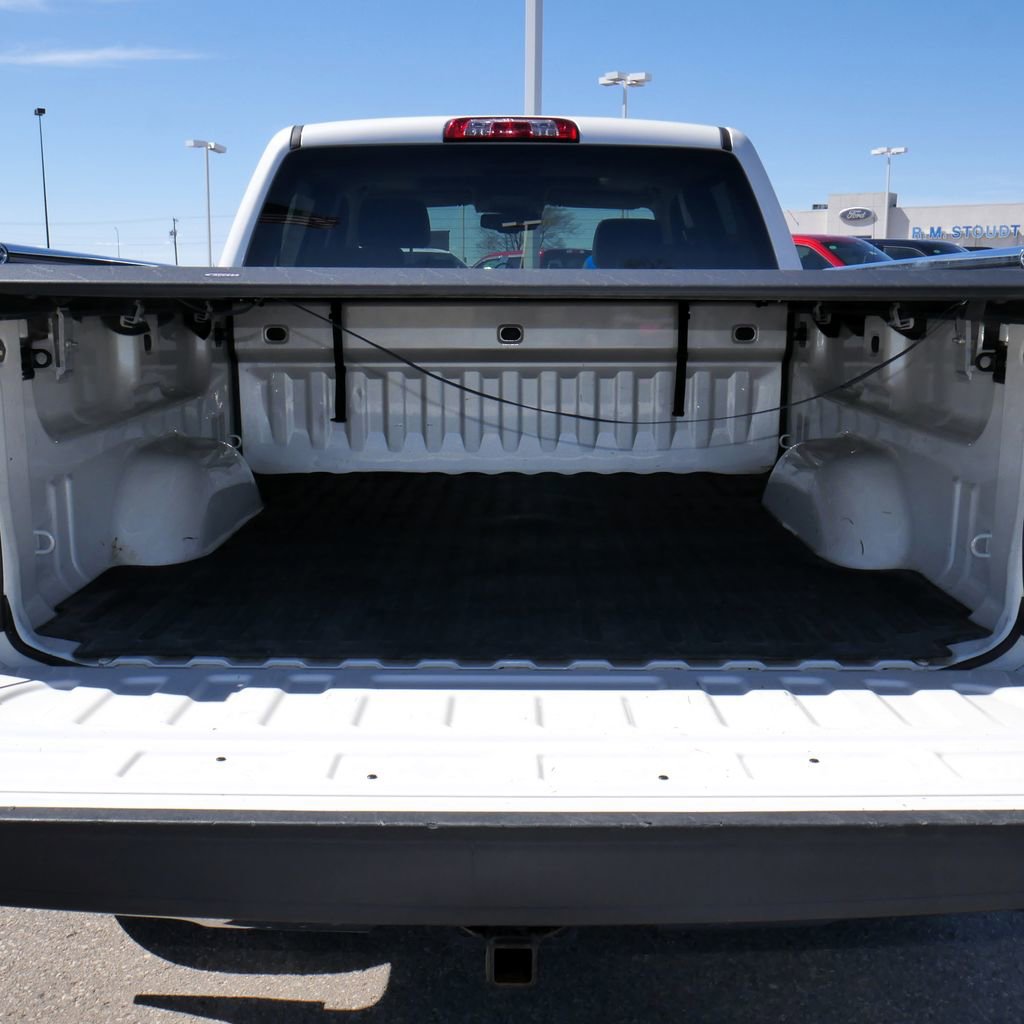 Used 2015 GMC Sierra 1500 SLT w/ SLT Crew Cab Value Package image 23