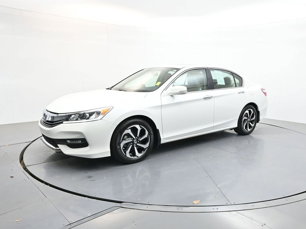 Used 2017 Honda Accord EX-L image 1