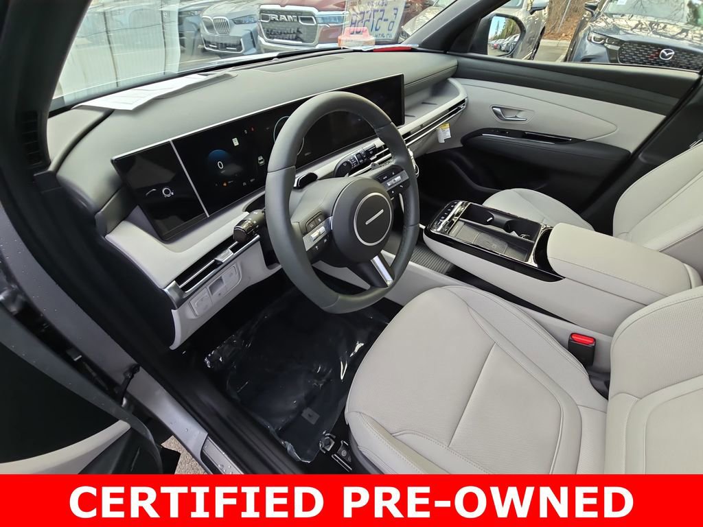 Certified 2025 Hyundai Tucson Limited image 17